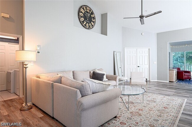 Photo - 5125 Cedar Springs Dr Unidad 204