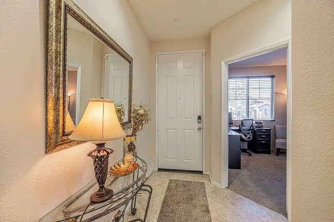 Photo - 2534 Mapleleaf Terrace