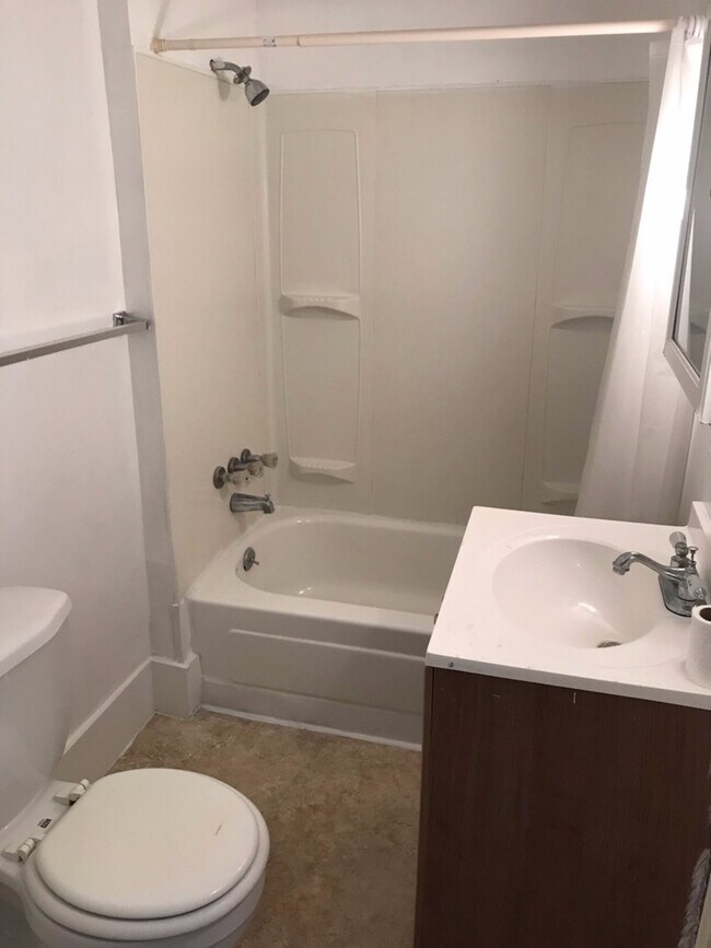 Photo - 2 bedrooms 1 bath
