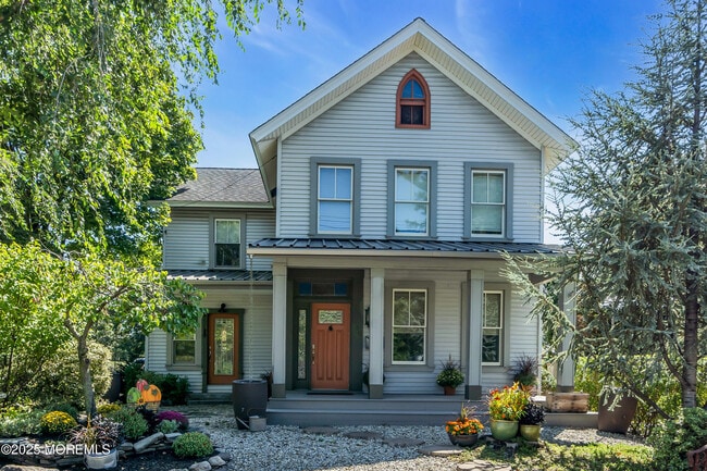 Building Photo - 146 Rumson Rd
