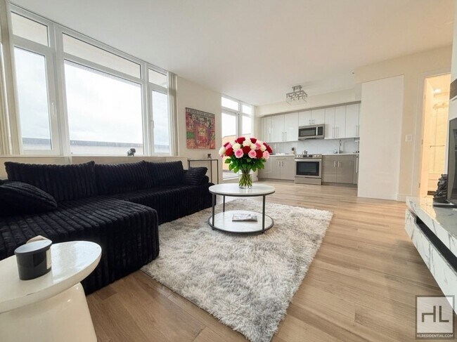 Photo - Northern Boulevard Unit 6B