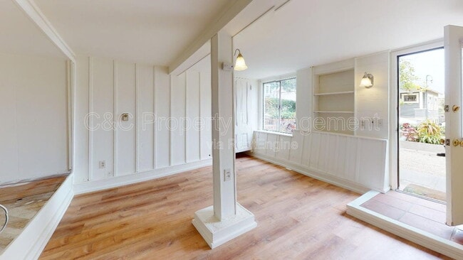 Photo - 489 Laurel Ave Unit D