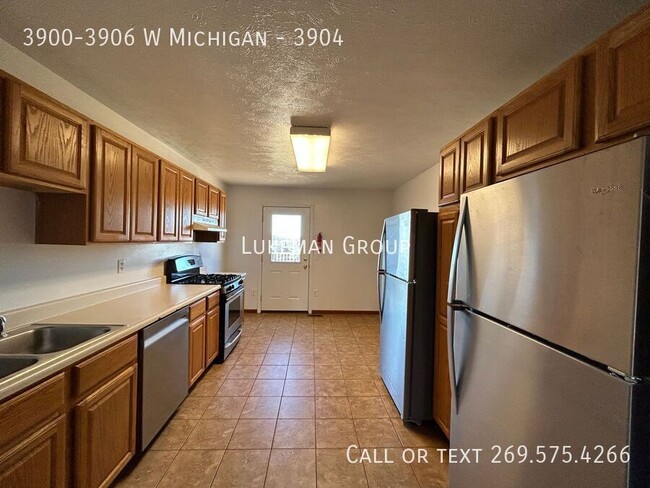 3900-3906 W Michigan-3904 - 3900-3906 W Michigan-3904 Apartment Unit 3904