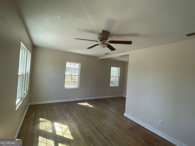 Photo - 712 Georgia Ave