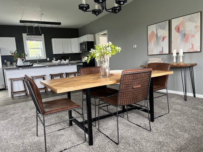 Photo - 626 Hillside Rd