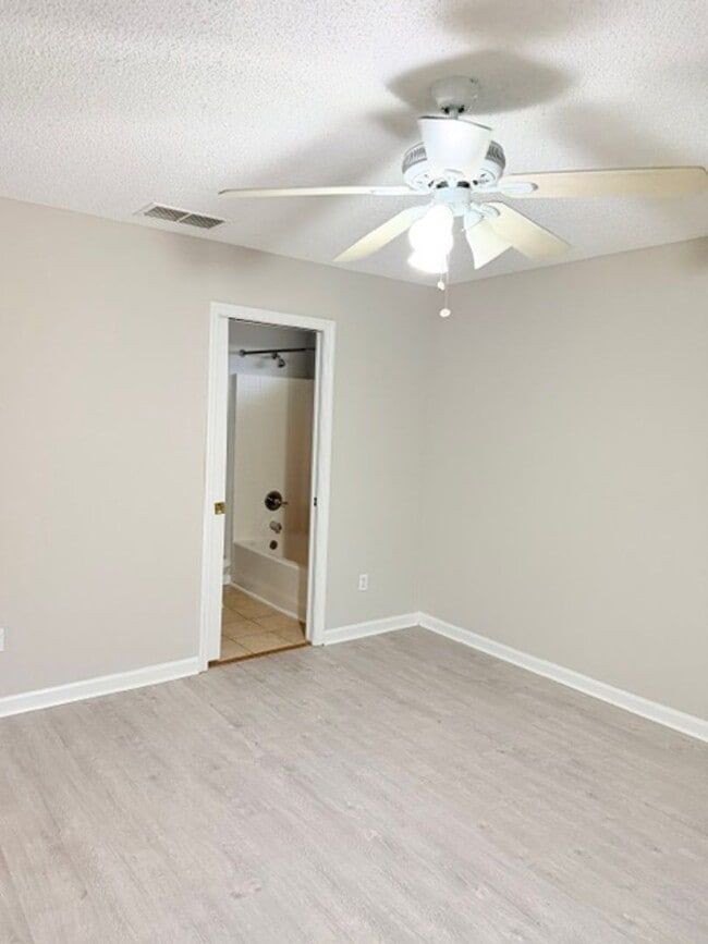 25 Ryarbor Dr Unit A