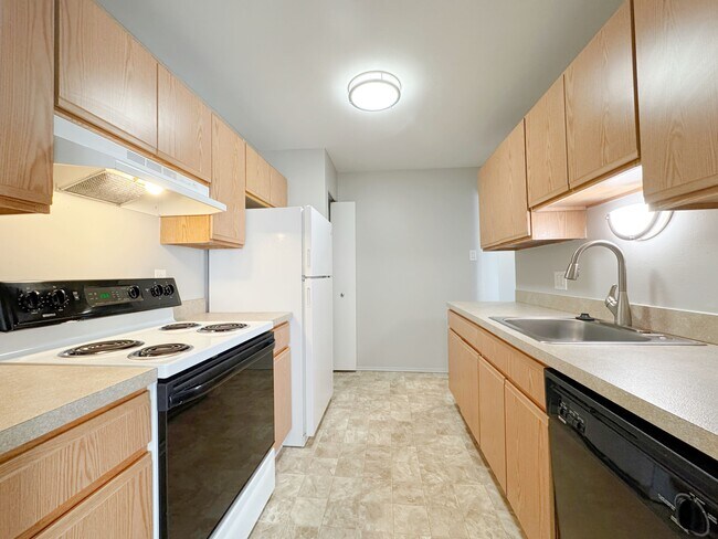 Harvard House Apartments