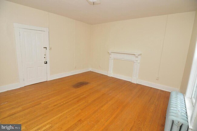 Photo - 515 N Loudoun St Unit 3