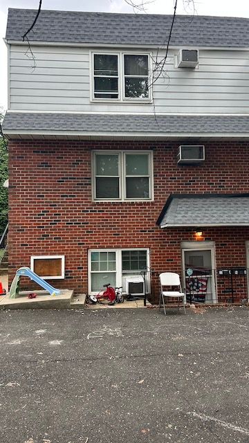 Photo - 1022 FOX CHASE