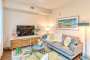 0HAB, 1BA - 530SF