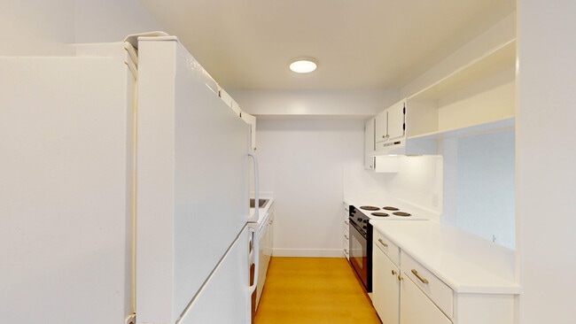 Photo - 2033 Castro St Unit 11A