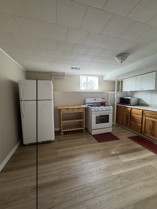 Photo - 259 E Kelsey Ave