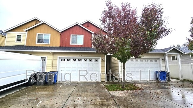 Building Photo - 3612 NE 81st Cir Rental