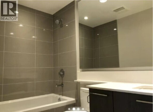 Photo - 3533 Ross Drive Unit 631