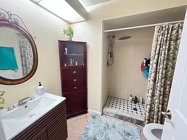 Photo - 5265 E Bay Dr Unidad 913