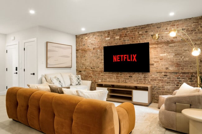 Building Photo - 4268 Québec 335-SI ID1491168P Unit SI ID1491168P