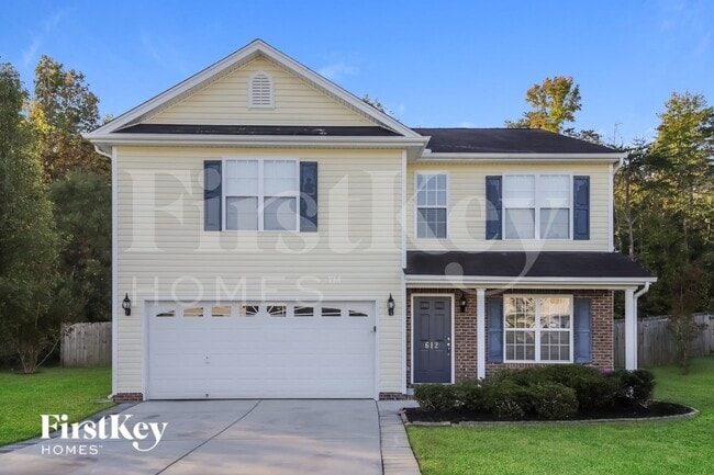 Building Photo - 612 Brassfield Dr