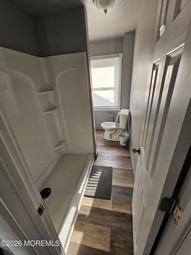 Photo - 103 16th Ave