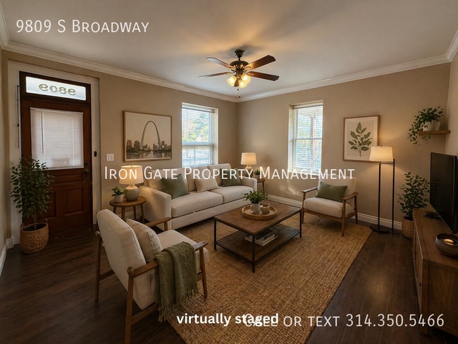 Photo - 9809 S Broadway