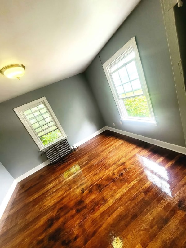 Photo - 609 Cooke St