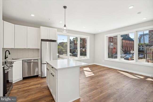 Photo - 3801 Hamilton St Unit B