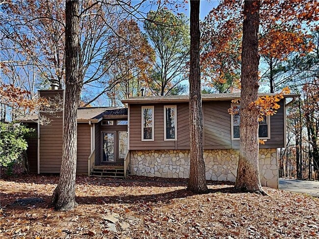 Photo - 619 Green Valley Dr House