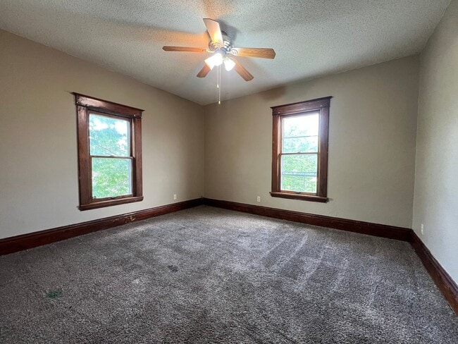 Photo - 919 3rd Ave N Unit = 919 1/2 3rd Ave North