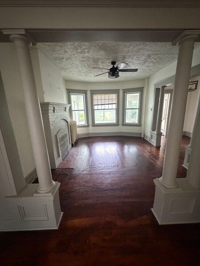 Photo - Single family house