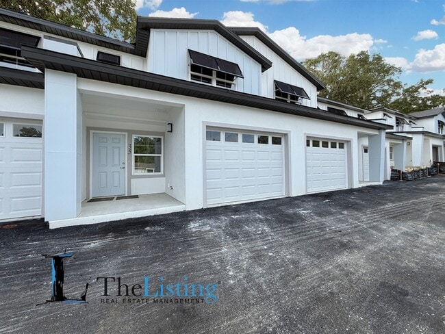 Building Photo - 1545 E Fort King St Rental
