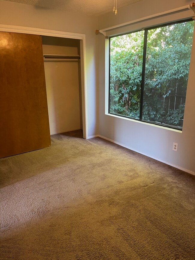 Photo - 750 Chorro St