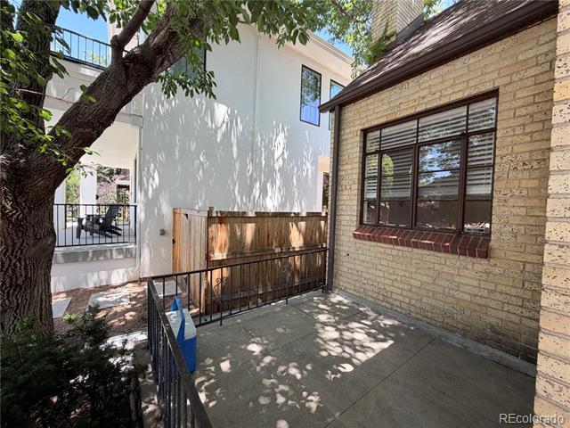 Photo - 340 S Franklin St