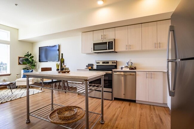 Photo - Midtown Flats