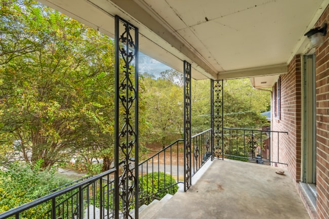 Photo - 2211 Morehead Ave Unit 4