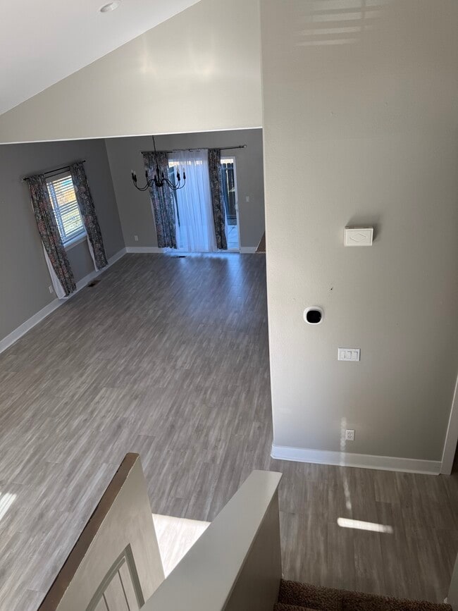 Photo - 5261 Schreiner Dr