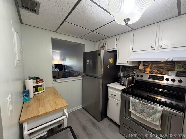 Photo - 1630 Embassy Dr Unit 311
