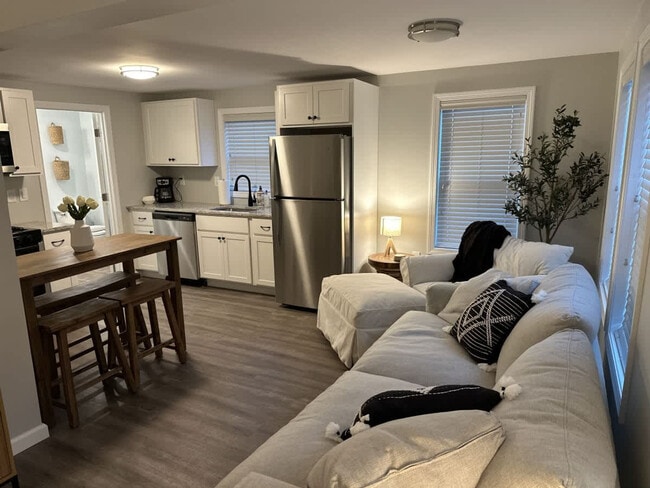 301 Portsmouth Ave Unit SI ID1312363P