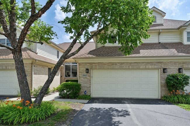 Photo - 1907 Ivy Ln Townhome
