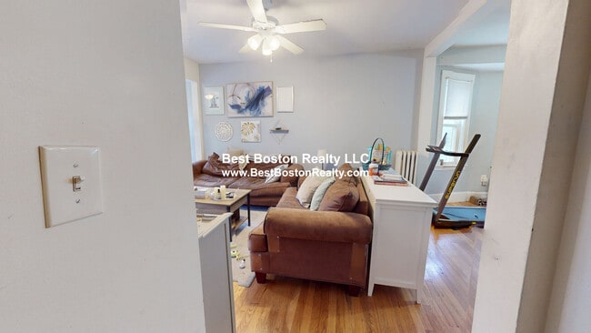 Photo - 11 Pinkham Rd Unidad 2