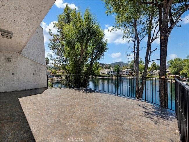 Building Photo - 23324 Park Sorrento Rental