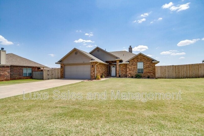 Photo - 1174 Misty Dr NW