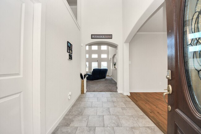 Photo - 622 Aberhill Dr