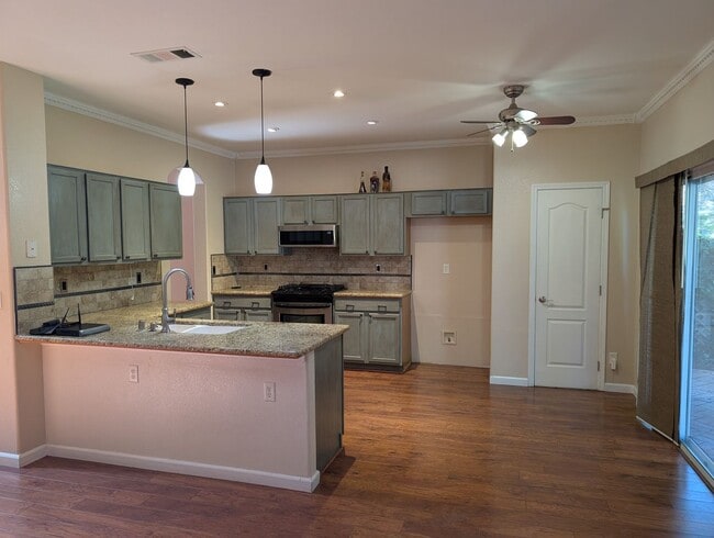 Photo - Nice and modern home with upgraded ameniti...