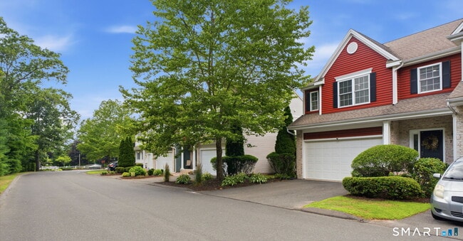 Photo - 7 Bridlewood Unit 2A