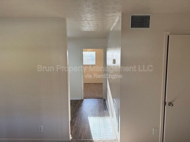 Photo - 4227 Coster Rd Unit 15