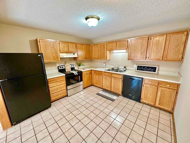 Photo - 107 Mountain View Dr