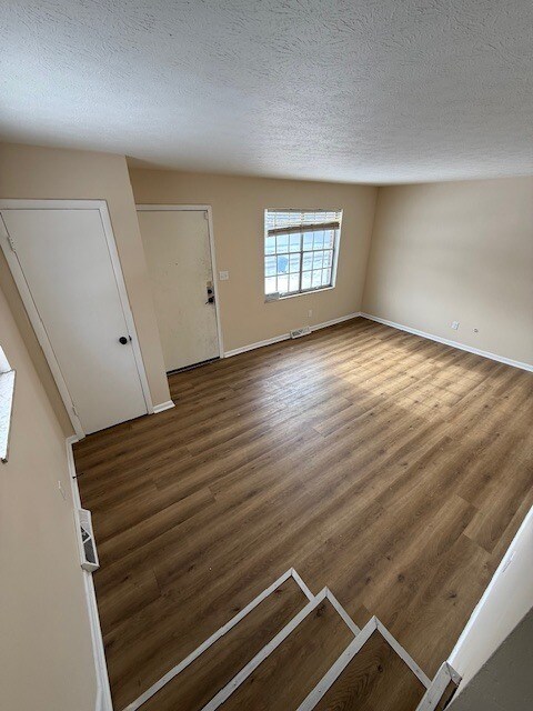 Photo - 1686 Smith Rd