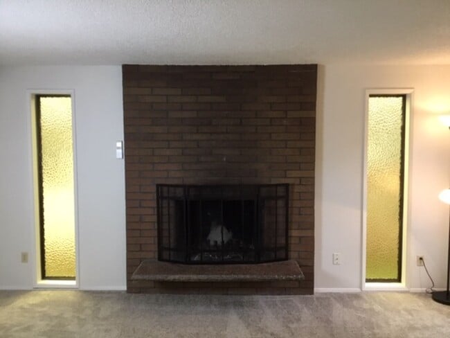 Photo - 5129 SE Cesar Estrada Chavez Blvd