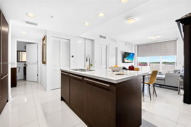 Photo - 7875 NW 107th Ave Unit 614