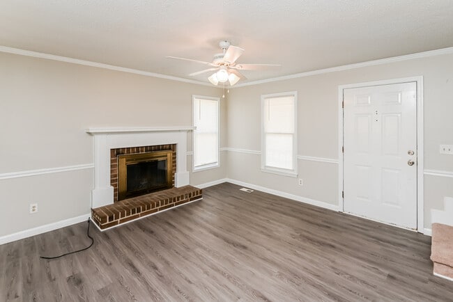 Photo - 2705 Prince Charles Ct