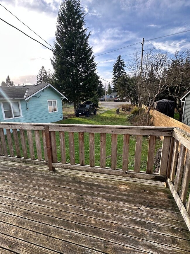 Photo - Cozy 2 bedroom 1 bathroom home in Everett!